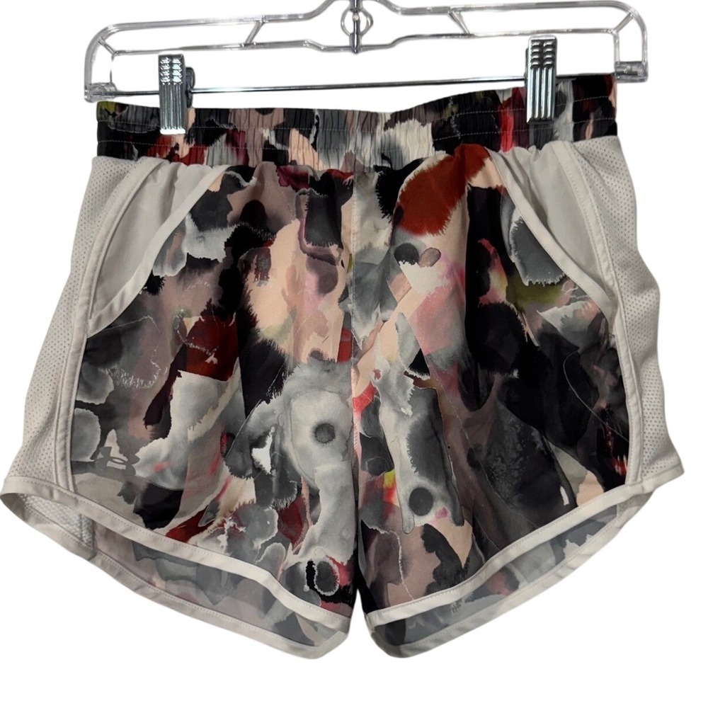 Under Armour HeatGear Loose Running Shorts Women's Size XS Multicolor
